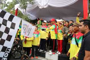 Semarakan Hari Jadi Pekanbaru ke-239, Pj Wali Kota Pekanbaru Gowes Bersama Masyarakat