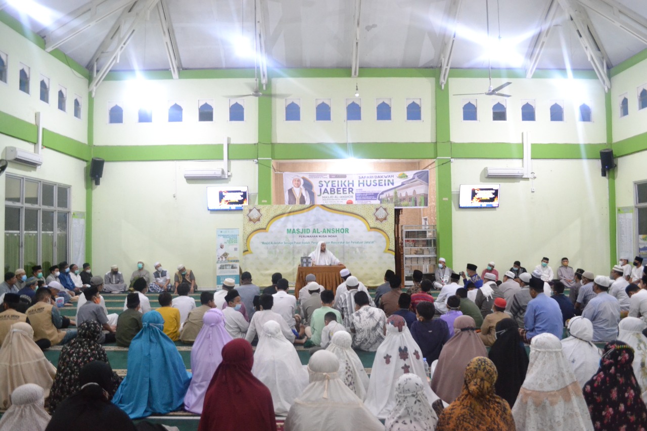 Syeikh Husein Jabeer Kukuhkan Pengurus Majelis Taklim Masjid Al-Anshor Pekanbaru