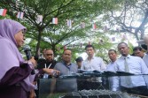Delegasi Tiga Negara Apresiasi Konsep Green City di RTH Putri Kaca Mayang