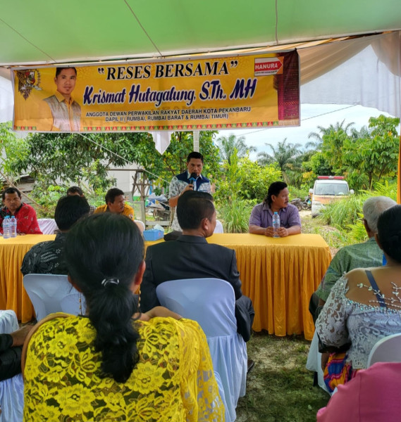 Krismat Hutagalung Reses di Palas, Sarana Pendidikan Jadi Keluhan Warga 