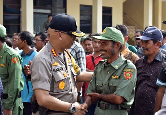 Dikerahkan Jaga TPS, Polisi Ingatkan Linmas Tupoksinya