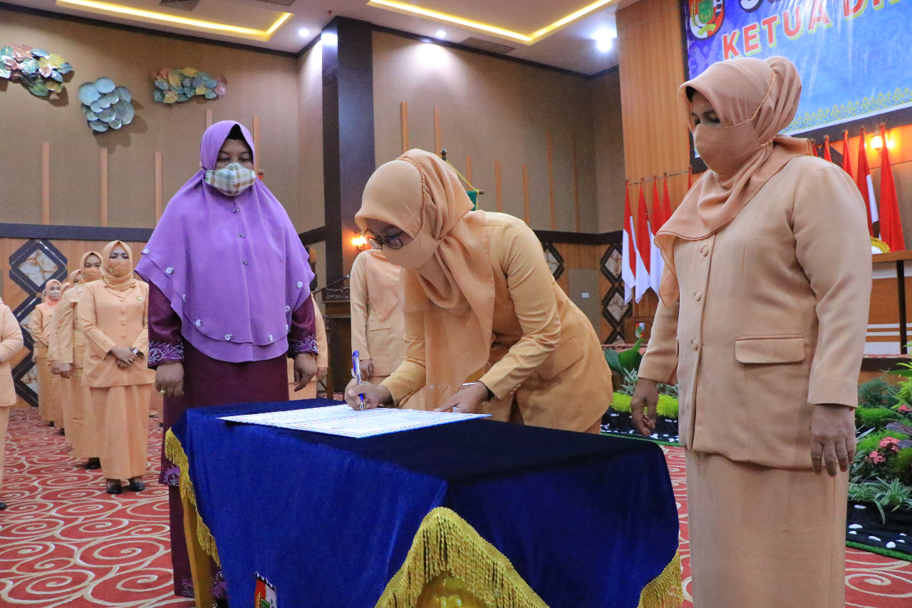 Nahkodai  DWP Pekanbaru, Fitriyani Jamil Siap Sukseskan Visi Pekanbaru