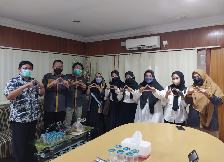 Mahasiswi Akuntansi UMRI Laksanakan Magang MBKM di RS Prof. Tabrani