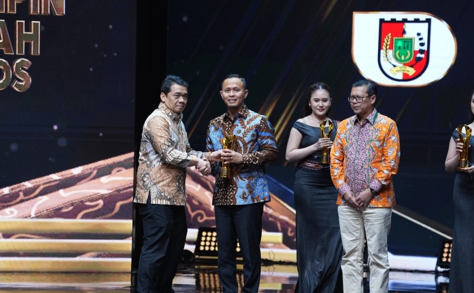 Wali Kota Agung Nugroho Sabet Pemimpin Daerah Award 2026
