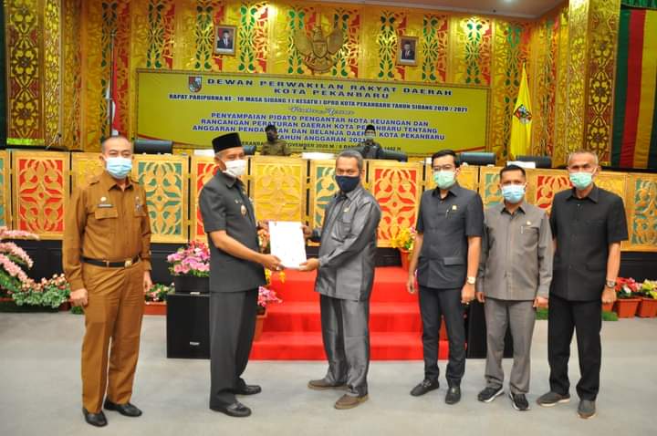 Sampaikan Nota Rancangan APBD 2021, Wawako Tekankan Pemulihan Ekonomi
