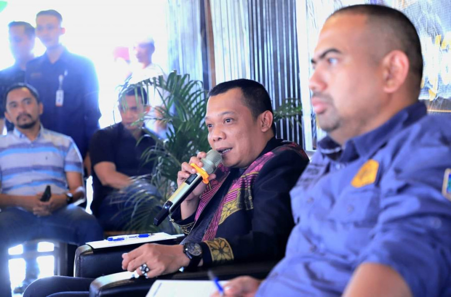 Bang Uun Sapa Payung Sekaki, Harapkan Kota Bersih