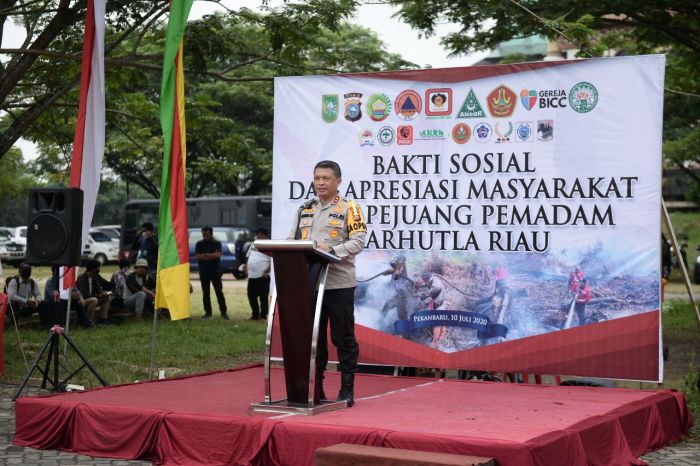 Kapolda Riau Apresiasi Pejuang Pemadam Karhutla Riau 