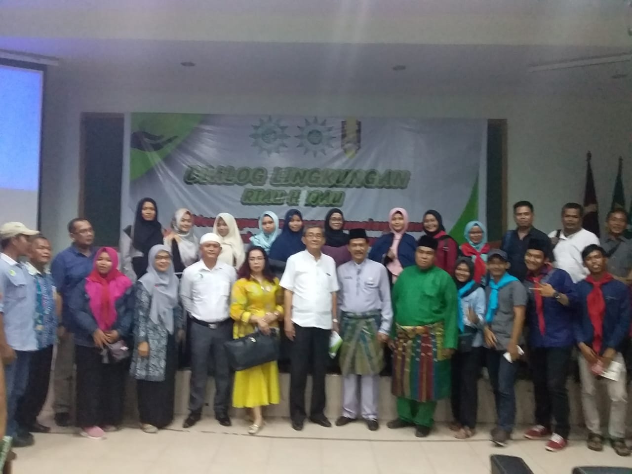 Mlh Pwm Riau Adakan Dialog Lingkungan Riau Hijau