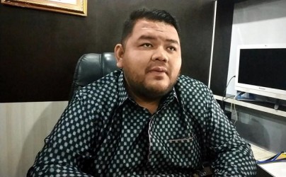 Ketua DPRD Rohul Minta Warga Tak Bully Oknum Siswa yang Rayakan Kelulusan dengan Coretan Vulgar