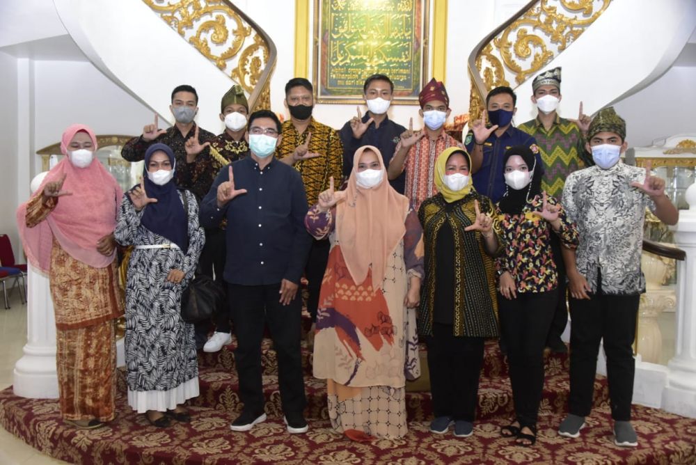 Bagian Dari Literasi Kreatif, JELITA Riau Kunjungi Lokasi Event Festival Sungai Bukit Batu
