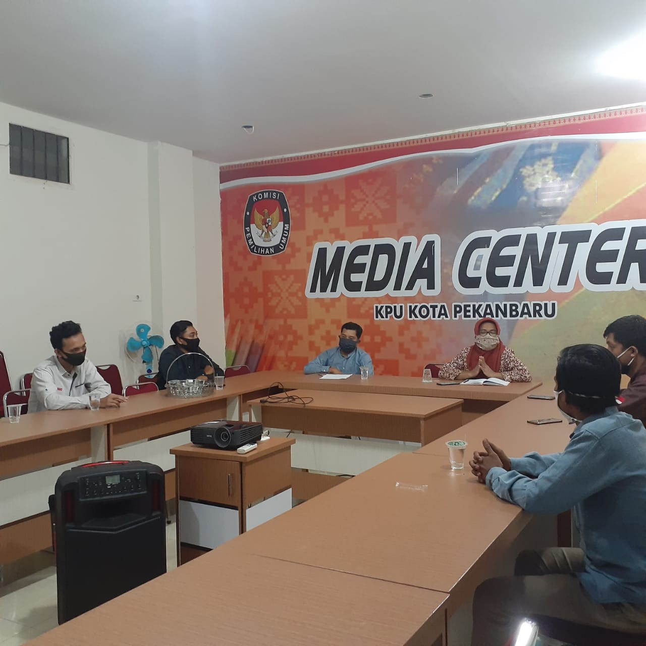 Kawal Demokrasi Berkualitas, KPU Pekanbaru Kolaborasi dengan LP2D