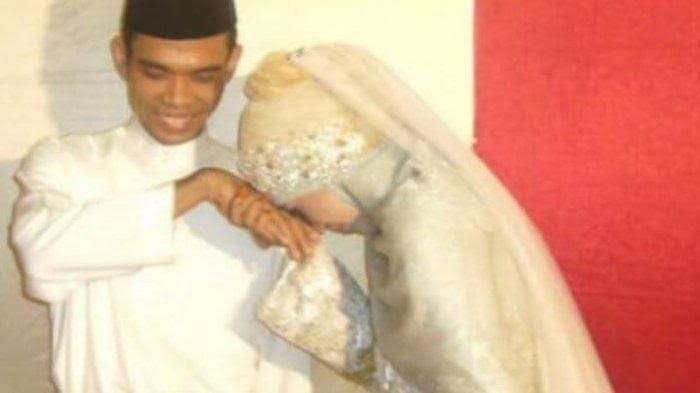 Ustaz Abdul Somad Gugat Cerai Istrinya