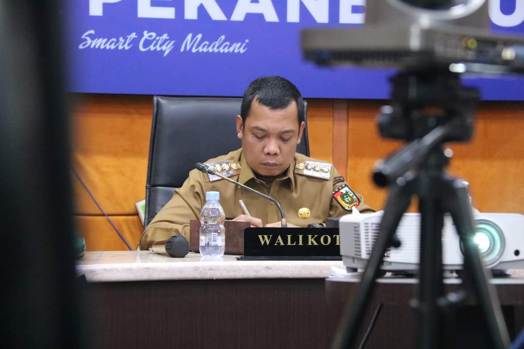 Pj Wako Simak Pemaparan Presiden RI Terkait Krisis Ekonomi