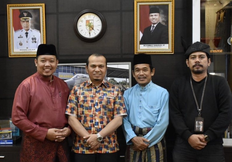 Ketua DPRD Pekanbaru Audiensi dengan LAMR Pekanbaru