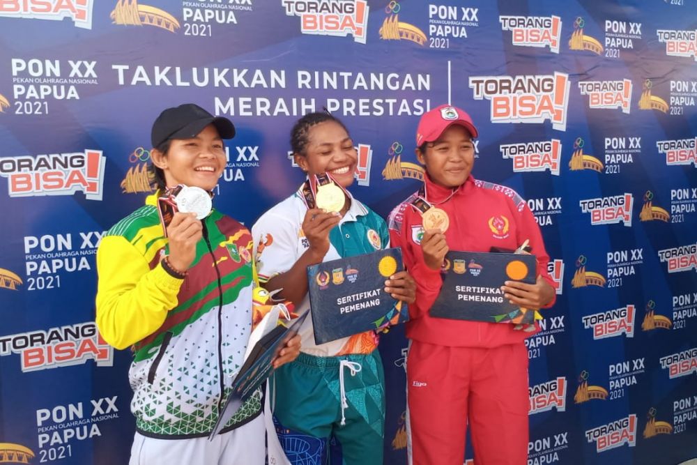 PON XX Papua, Raudani Fitra Pedayung Putri dari Kuansing Riau Meraih Medali Perak