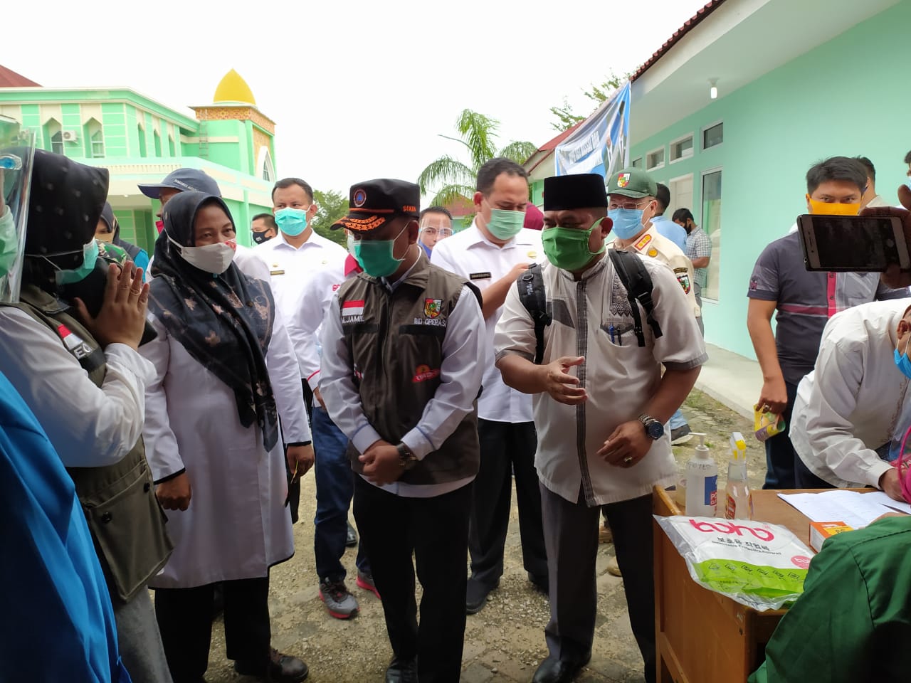 Camat Tenayan Raya Imbau Warganya Ikuti Rapid Test dan Swab Test Massal