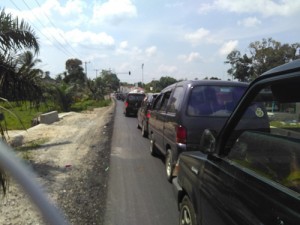 Jelang Pergantian Tahun Volume Kendaraan di Jalan Sumbar-Riau Bakal Padat