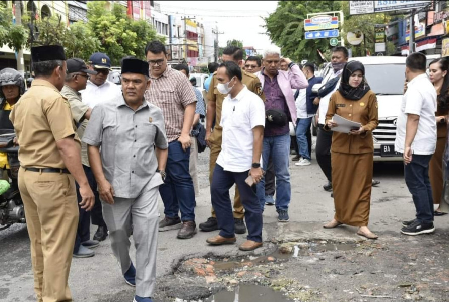 Doni Saputra : Jalan Rusak Tidak Di Perbaiki Siap Lapor ke Pihak Berwajib !