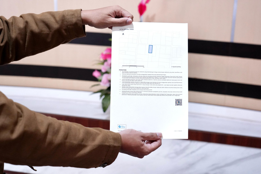 Menteri Nusron Tegaskan Keamanan Sertipikat Elektronik dengan Sistem Back up Berlapis