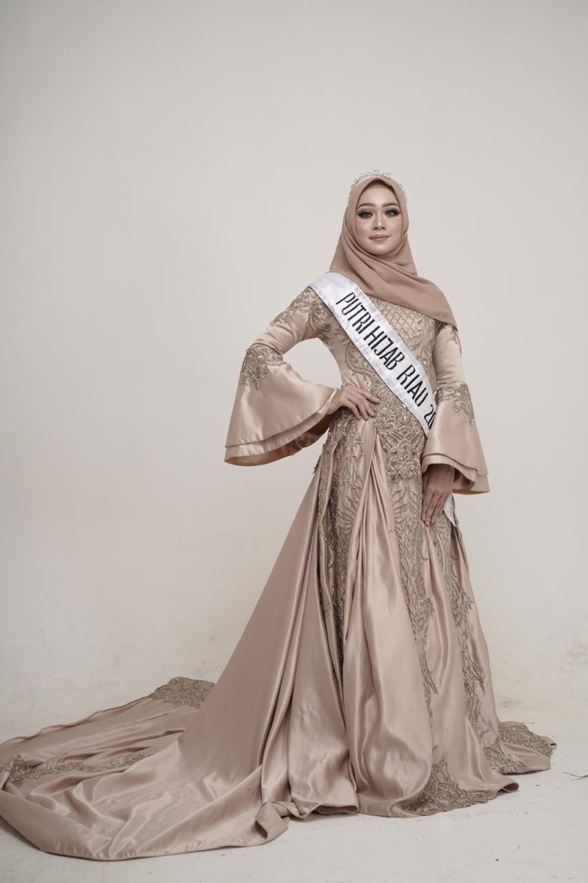 Putri Asal Pekanbaru Wakili Riau di Ajang Putri Hijab Indonesia 2020