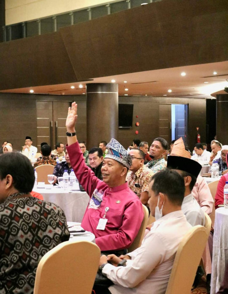 Sekdako Pekanbaru Hadiri Rapat Koordinasi Program Tematik Sektor Pertahanan Riau