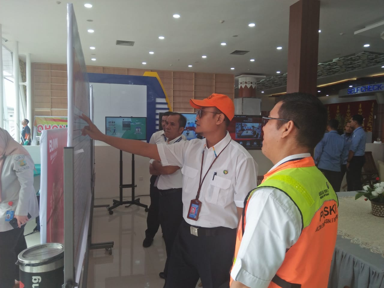 PT Angkasa Pura II Bandara SSK II Siapkan Posko Angkutan Udara Nataru 2019/2020 dan Kesehatan di Ban