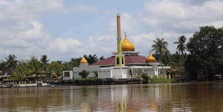 Masjid Nurul Islam Kecamatan Langgam