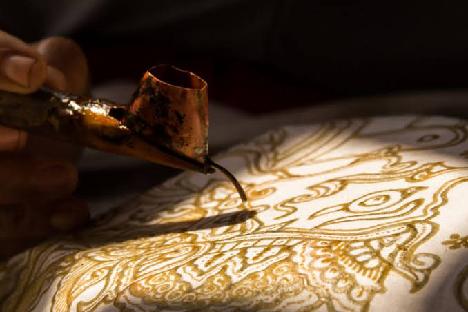 Heboh Xinhua News Tulis Batik Kerajinan Tradisional China