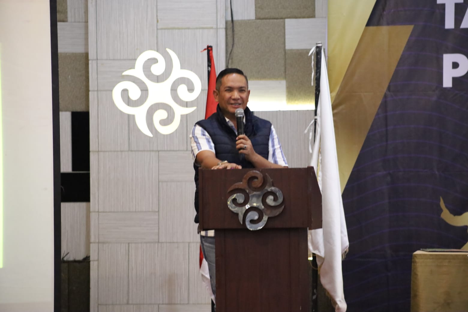 Sampaikan Pesan Pj Wako, Kadispora Resmi Buka Muskot Taekwondo Pekanbaru