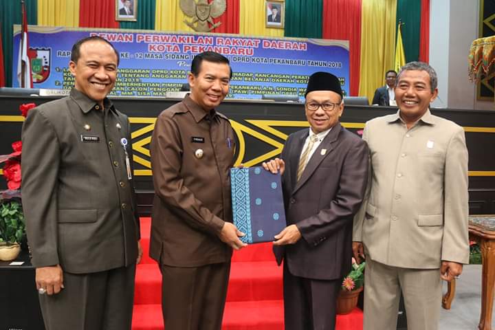 Anggaran Pendapatan dan Belanja Daerah (APBD) Pekanbaru 2019 disahkan sebesar Rp 2,56 triliun. 
