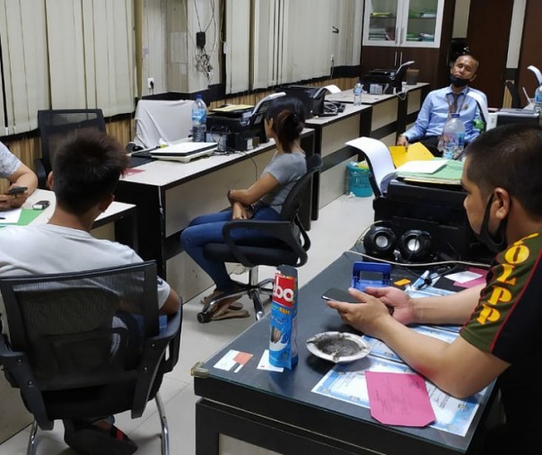 Belasan Muda - Mudi Diciduk Di Hotel Melati