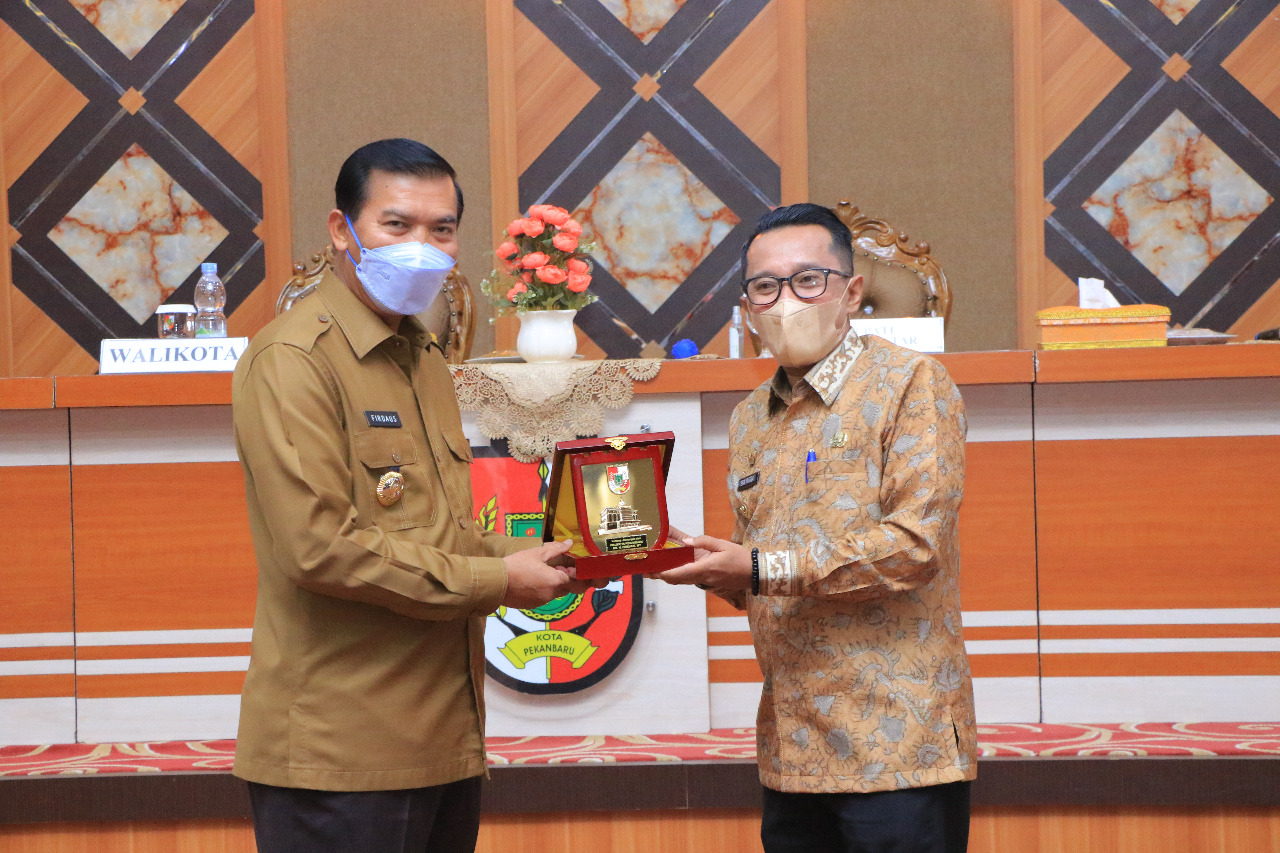 Kerjasama Tanah Datar - Pekanbaru Terus Berlanjut di Berbagai Sektor