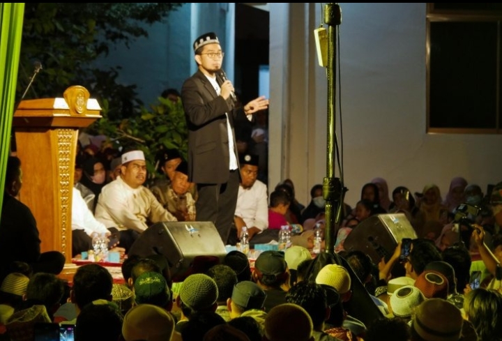 Jadi Pusat Riset Alquran di Riau, UMRI Tandatangani MoU dengan Ustadz Adi Hidayat