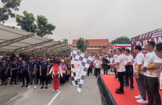 Hari Jadi Pekanbaru ke-240, Pj Wali Kota Lepas Fun Walk dan Launching Logo