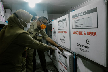 Wagubri: Penerima Vaksin Pertama Nakes, Tokoh Masyarakat sampai DPRD