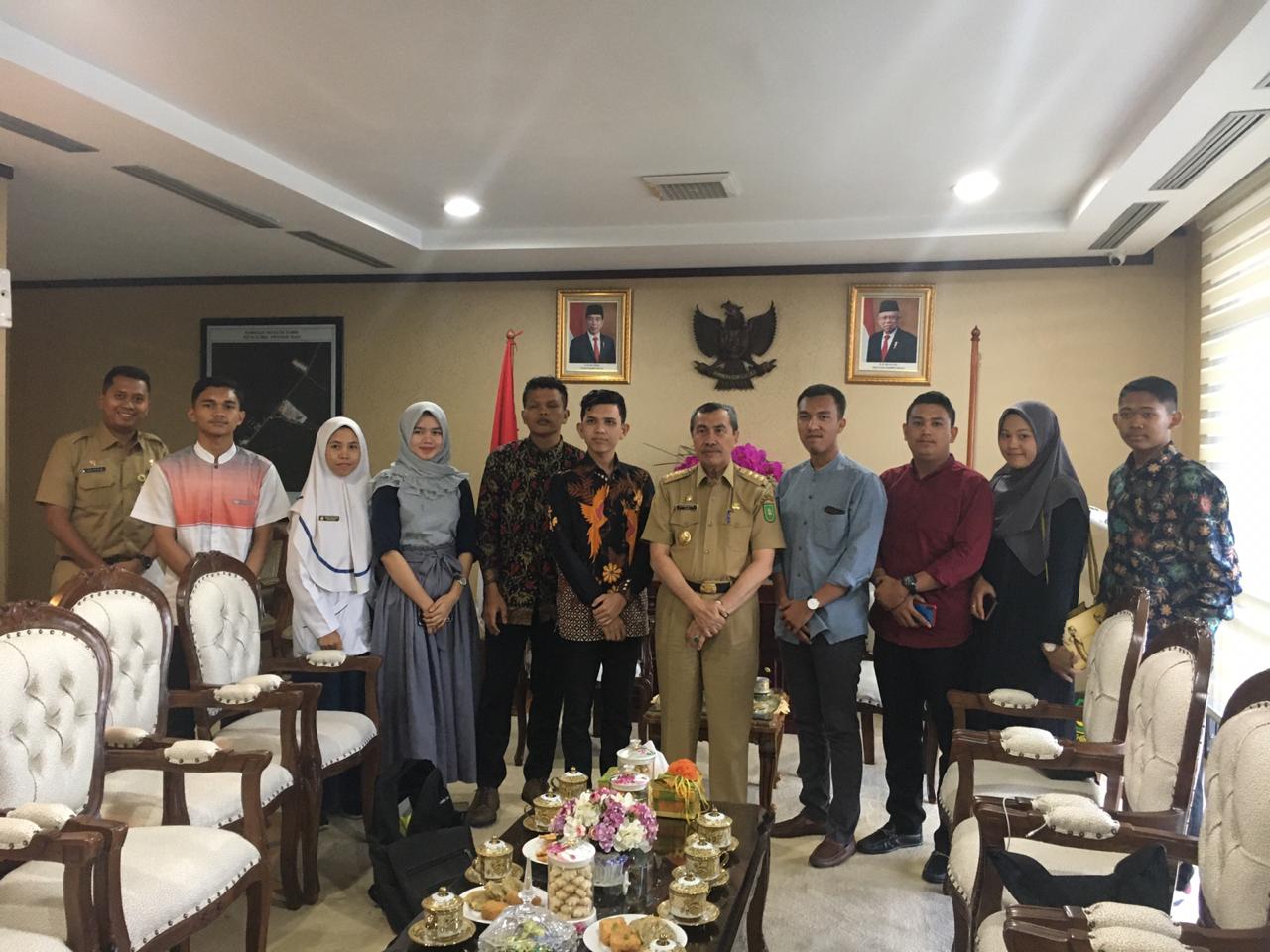 Bangun Sinergisitas, Pengurus AMKR Silaturahmi dengan Gubernur Riau