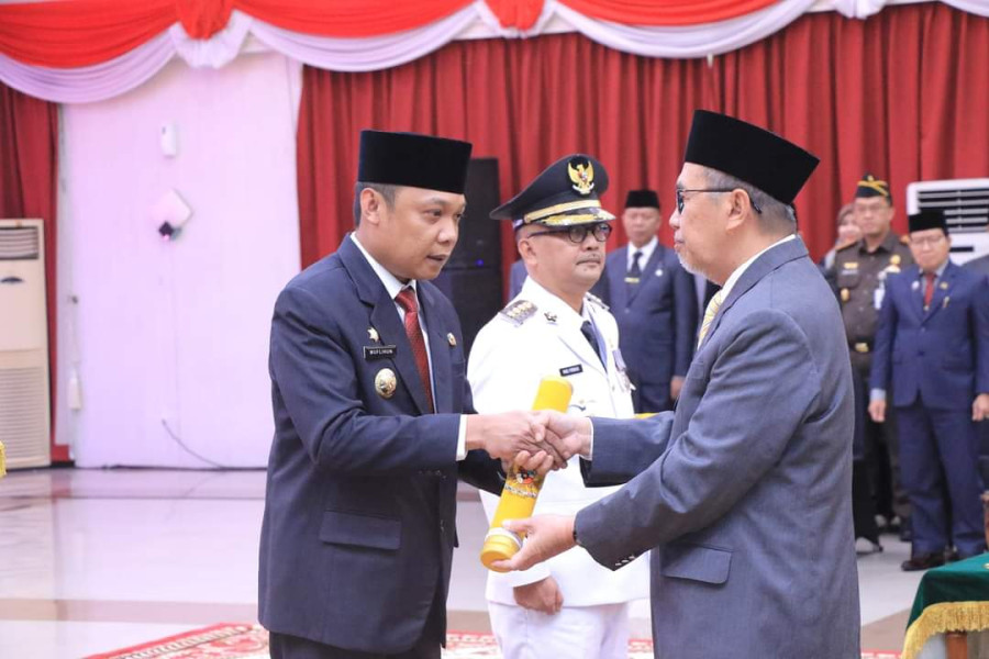 Terima SK Perpanjangan Masa Jabatan sebagai Pj Wali Kota Pekanbaru, Muflihun Siap Tuntaskan ''PR''